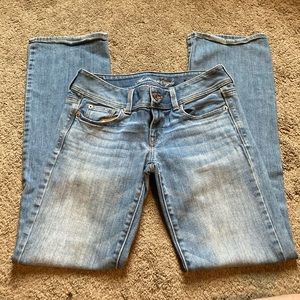 American Eagle Size 4 jeans